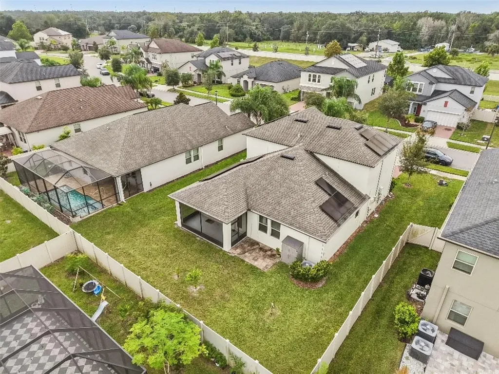 24928 Lambrusco Loop Lutz FL 33559