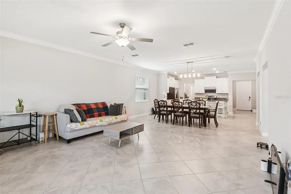 24928 Lambrusco Loop Lutz FL 33559