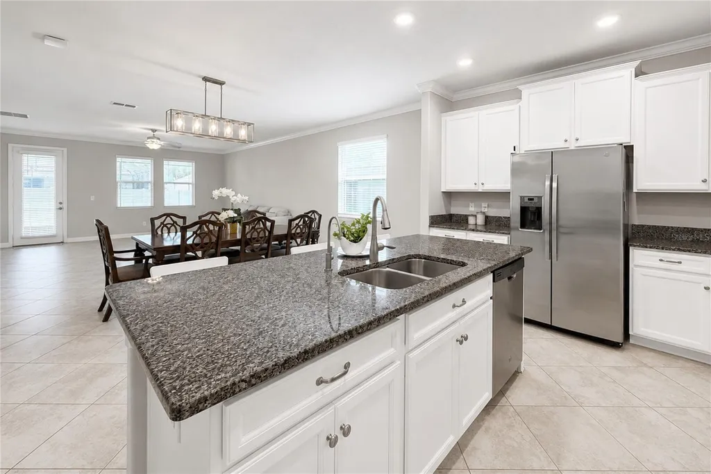 24928 Lambrusco Loop Lutz FL 33559