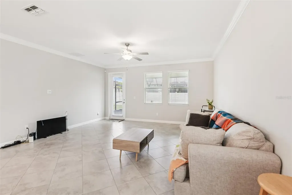 24928 Lambrusco Loop Lutz FL 33559