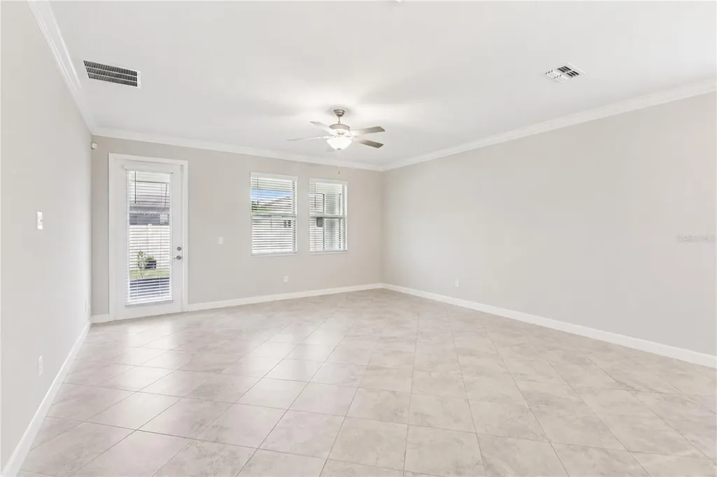 24928 Lambrusco Loop Lutz FL 33559