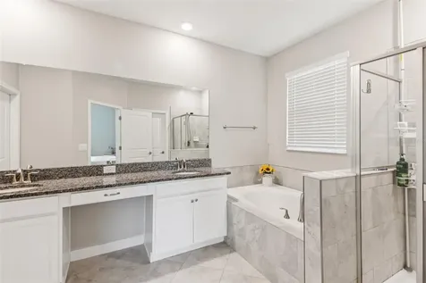 24928 Lambrusco Loop Lutz FL 33559