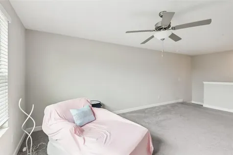 24928 Lambrusco Loop Lutz FL 33559