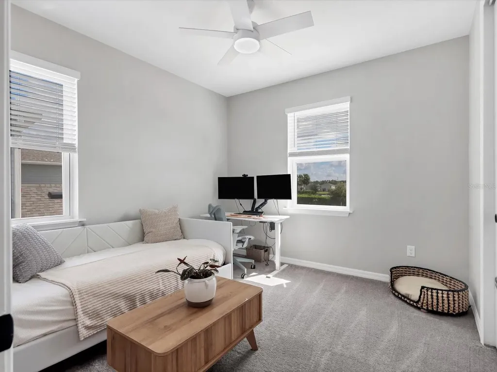 9040 Tequila Sunrise Drive Sarasota FL 34241