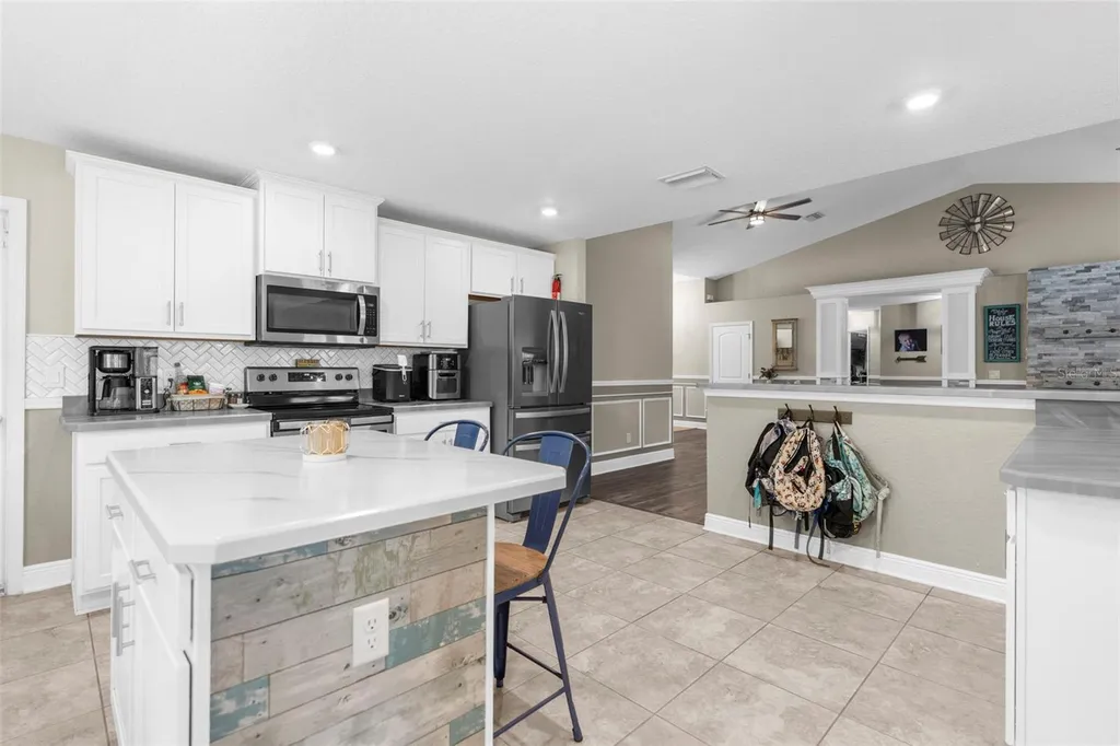 18209 Merwyn Circle Weeki Wachee FL 34614