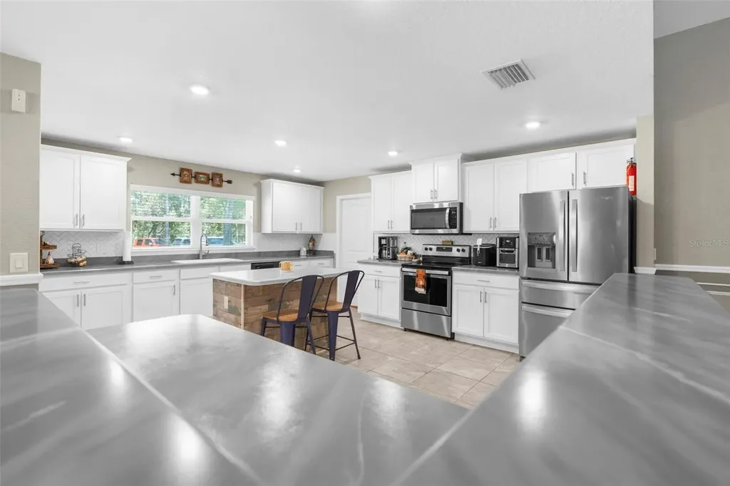 18209 Merwyn Circle Weeki Wachee FL 34614