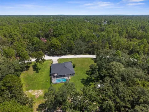 18209 Merwyn Circle Weeki Wachee FL 34614