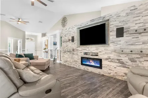 18209 Merwyn Circle Weeki Wachee FL 34614