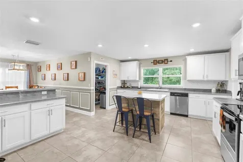 18209 Merwyn Circle Weeki Wachee FL 34614