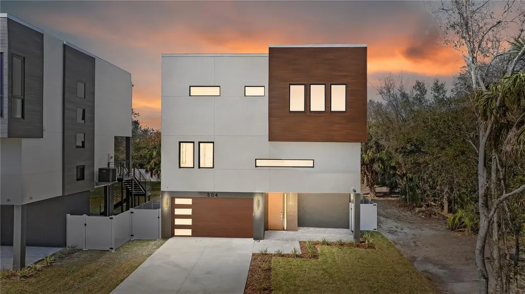 504 Federal Street Oldsmar FL 34677