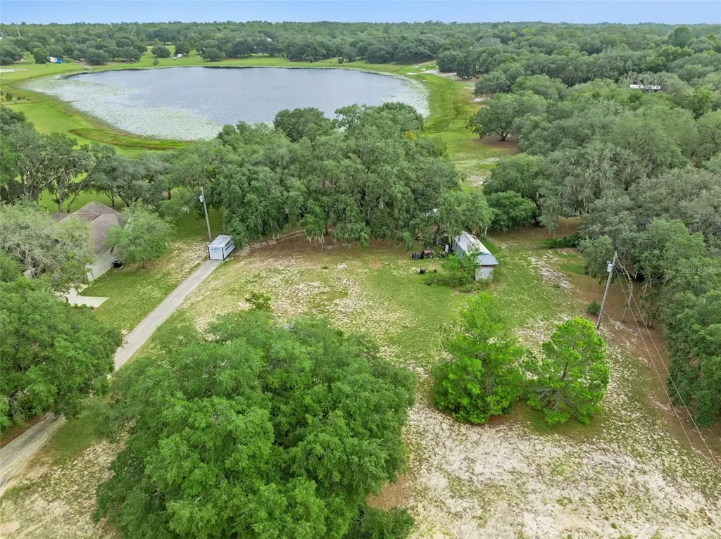 5781 S Crater Lake Circle Keystone Heights FL 32656