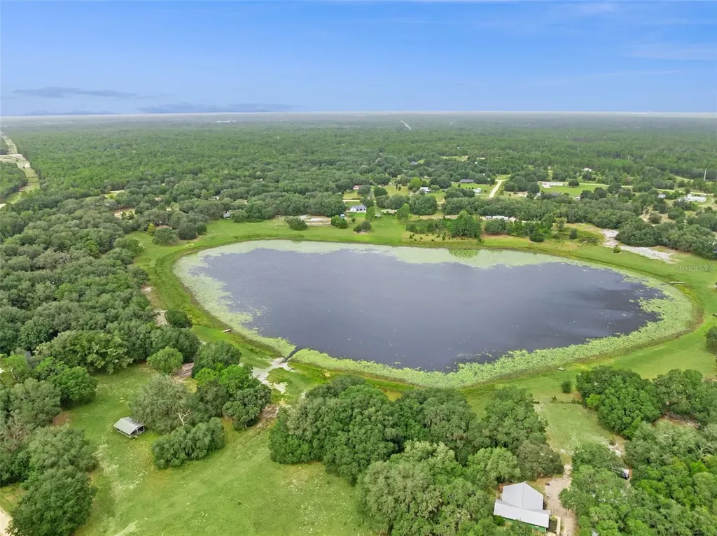 5781 S Crater Lake Circle Keystone Heights FL 32656