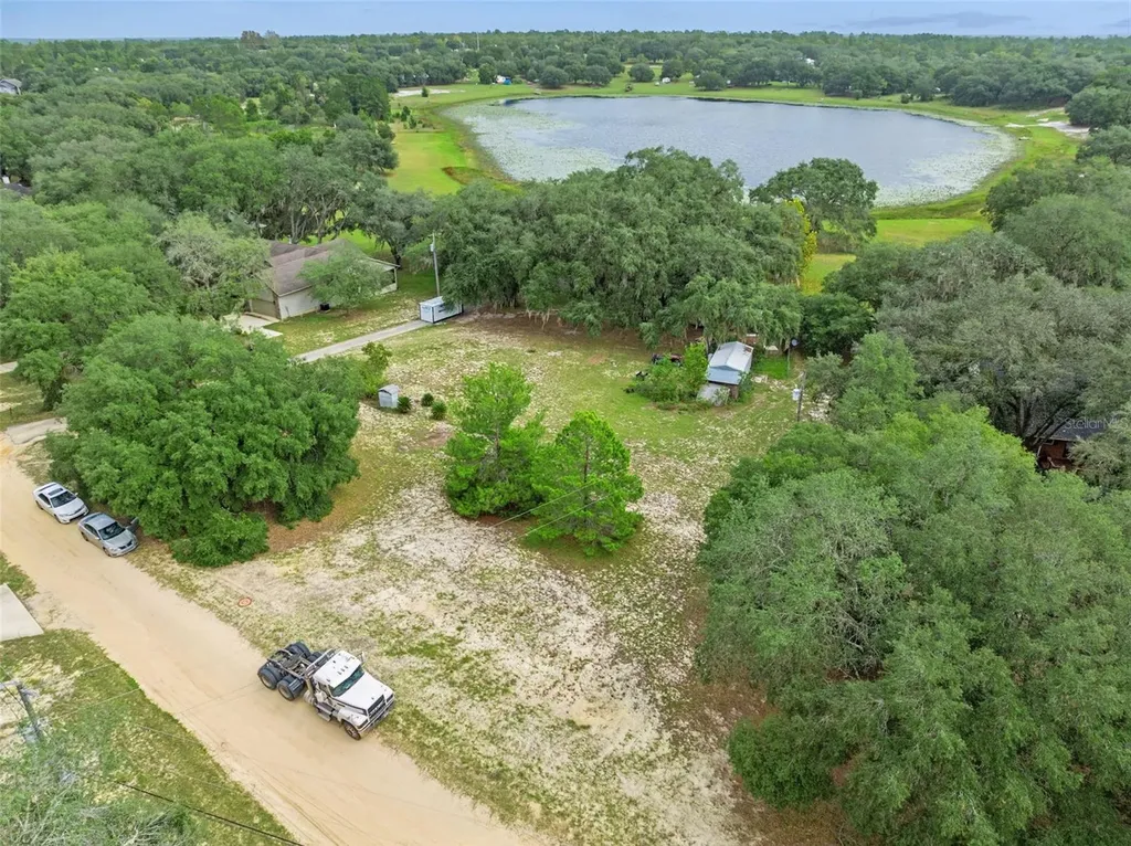 5781 S Crater Lake Circle Keystone Heights FL 32656