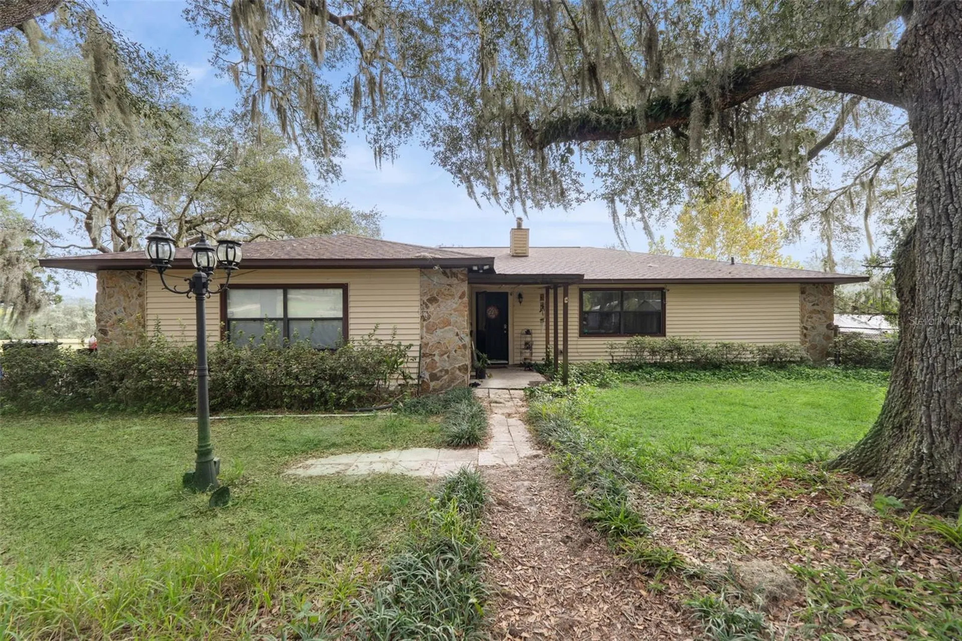 5781 S Crater Lake Circle Keystone Heights FL 32656