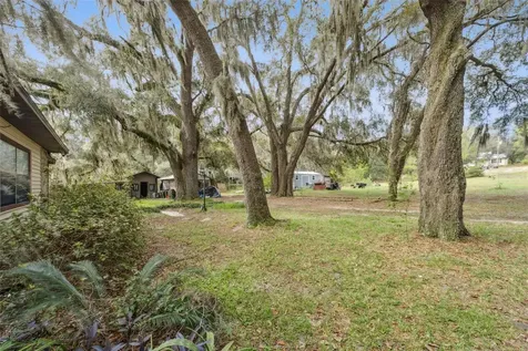 5781 S Crater Lake Circle Keystone Heights FL 32656