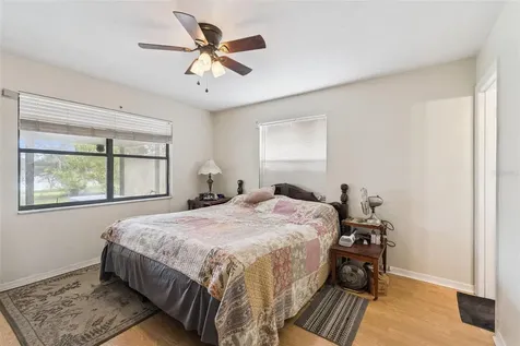 5781 S Crater Lake Circle Keystone Heights FL 32656