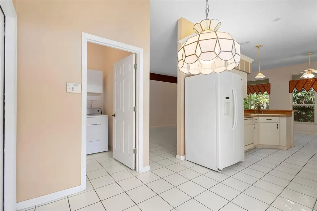 2071 Friar Tuck Lane Orange City FL 32763