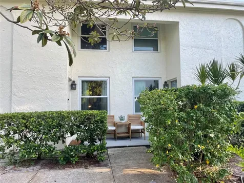 4304 La Riviera Court Tampa FL 33611