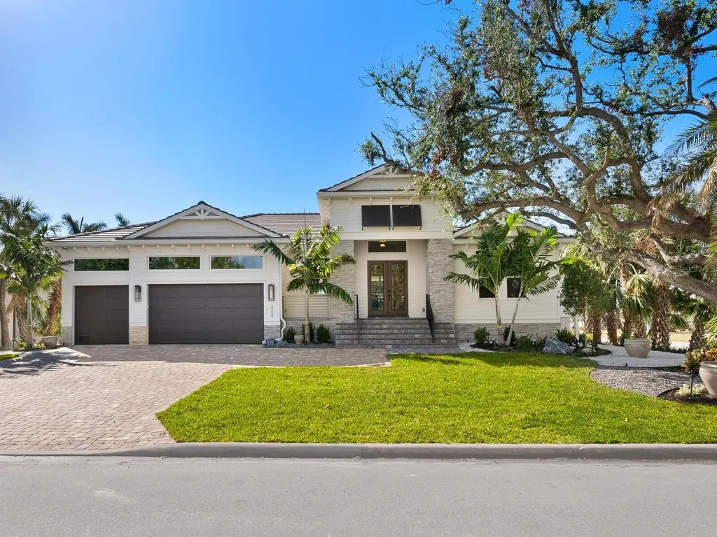 482 E Royal Flamingo Drive Sarasota FL 34236