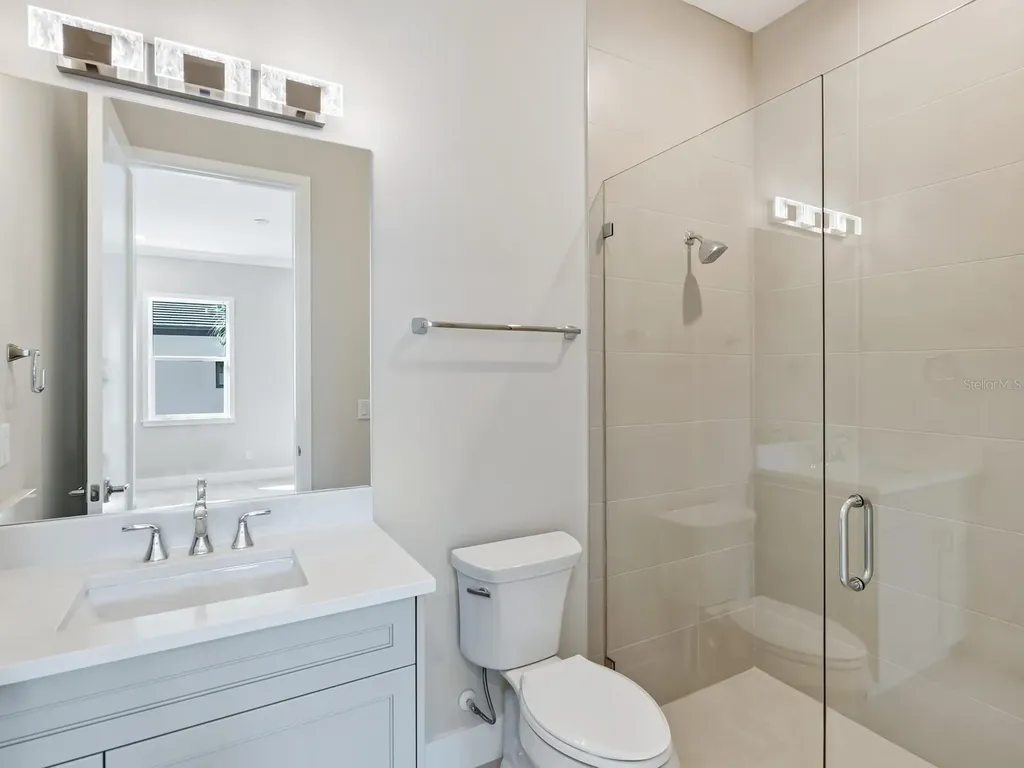 482 E Royal Flamingo Drive Sarasota FL 34236