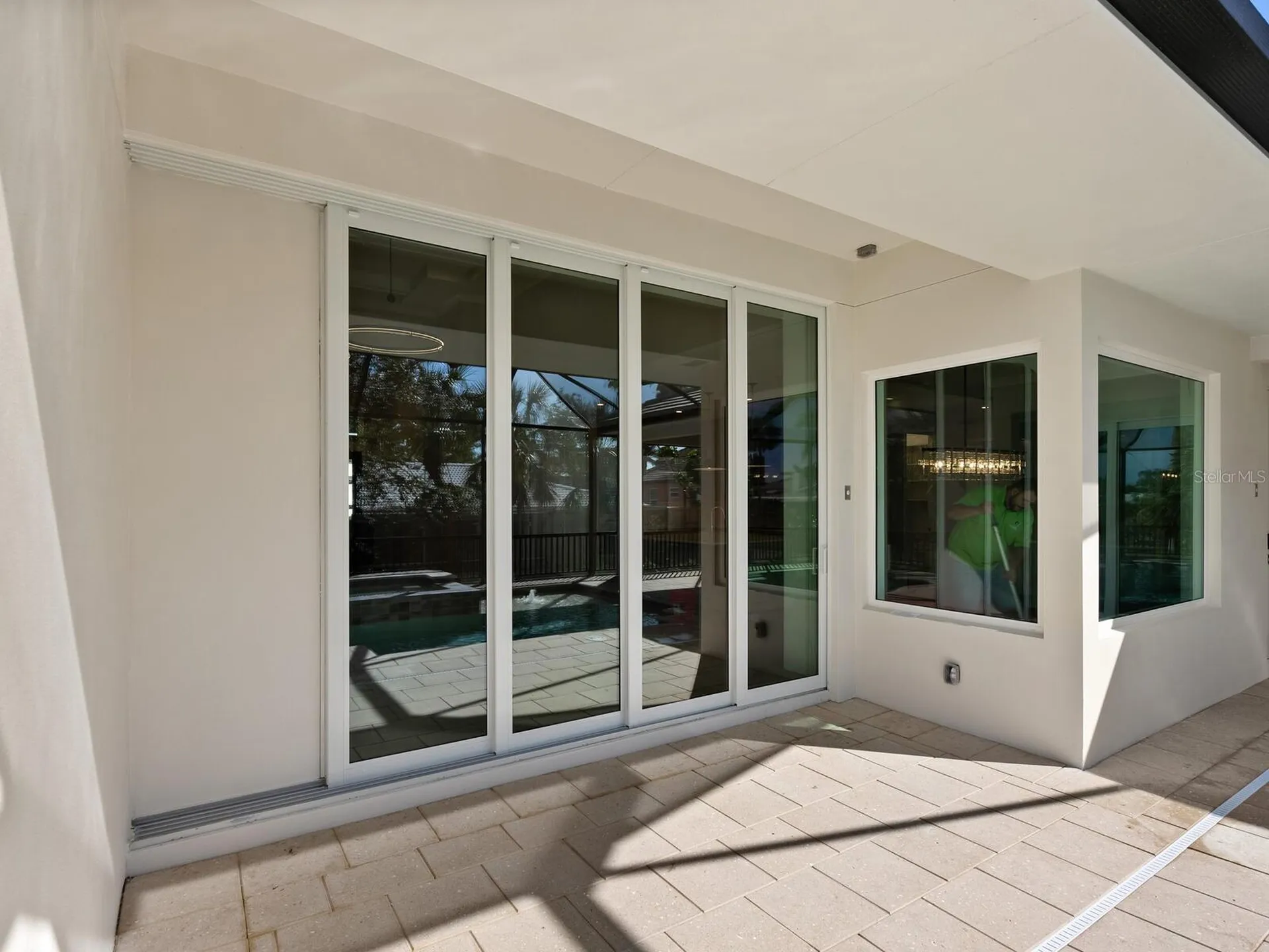 482 E Royal Flamingo Drive Sarasota FL 34236