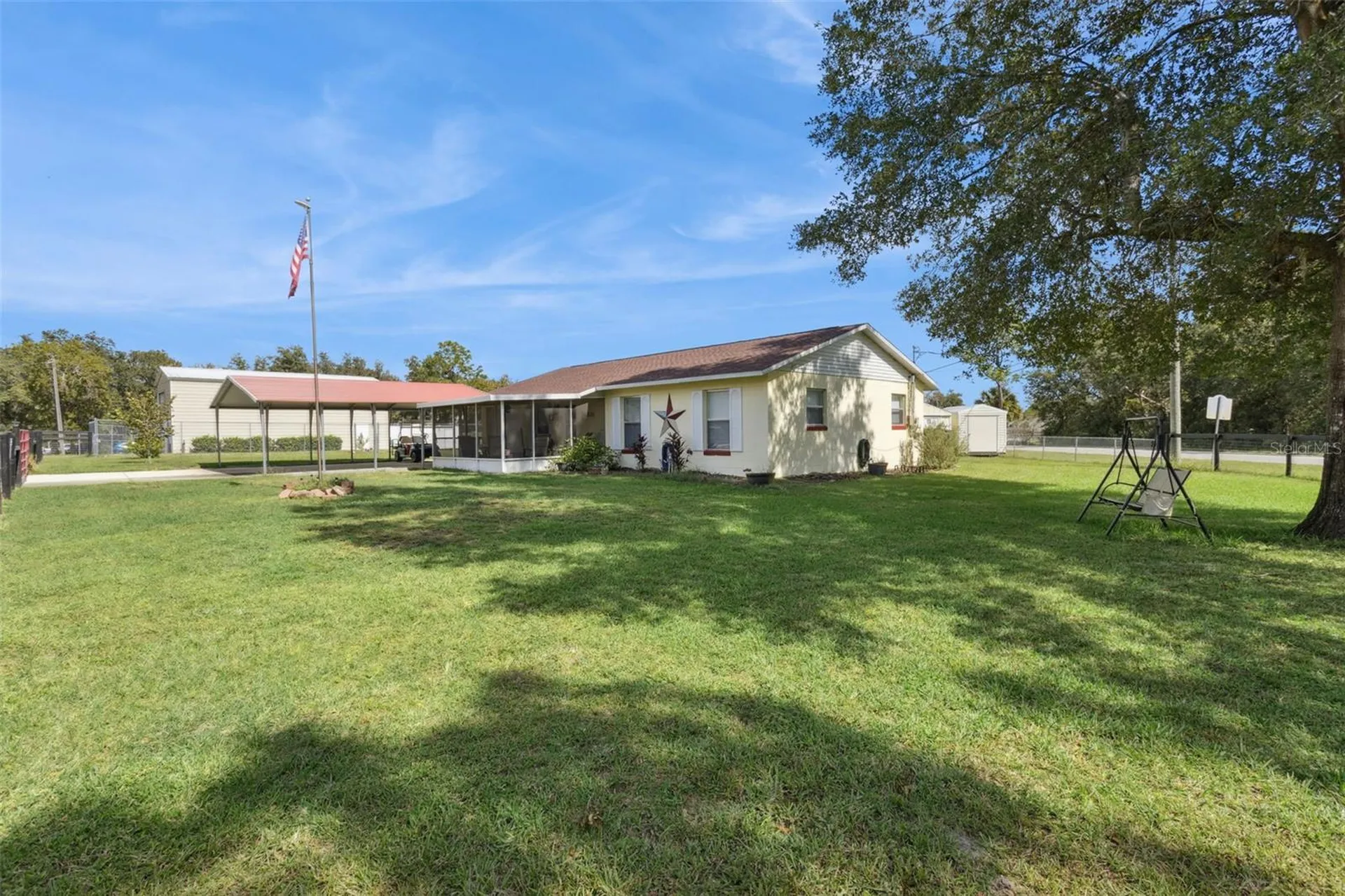 40522 W 5th Avenue Umatilla FL 32784