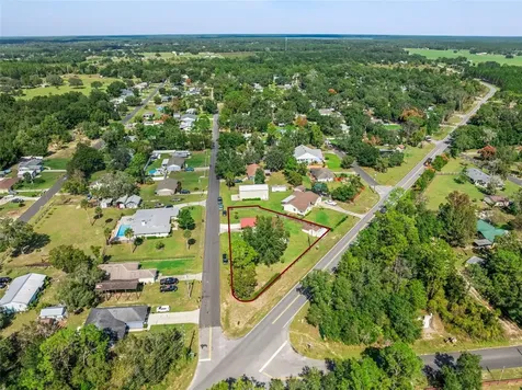 40522 W 5th Avenue Umatilla FL 32784