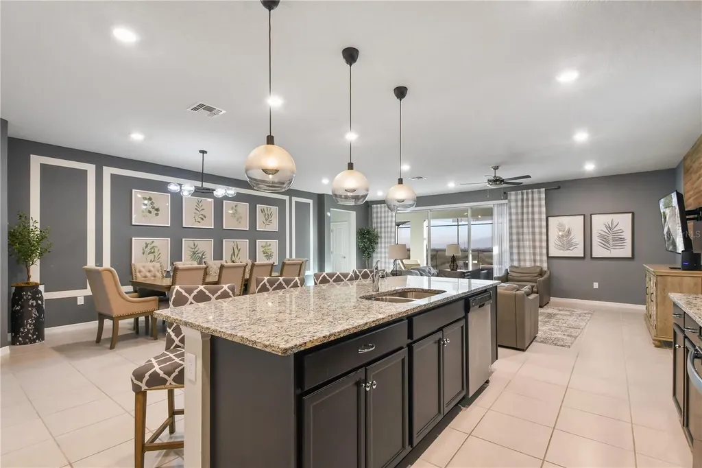 2060 Lelani Circle Davenport FL 33897
