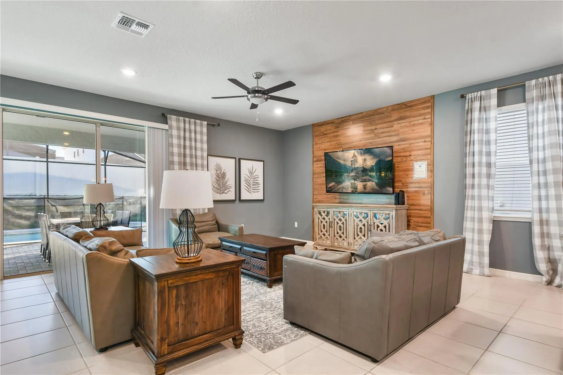 2060 Lelani Circle Davenport FL 33897