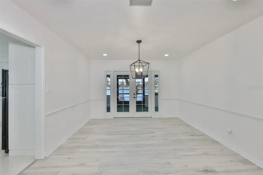 14028 Blackjack Road Dover FL 33527