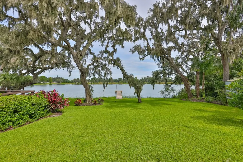 14028 Blackjack Road Dover FL 33527