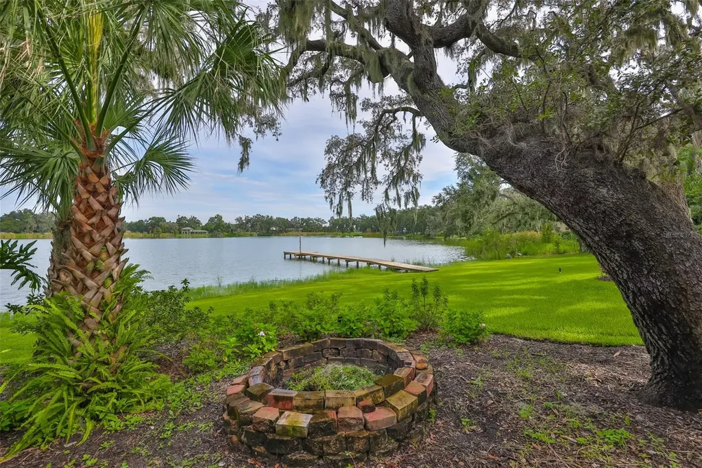 14028 Blackjack Road Dover FL 33527