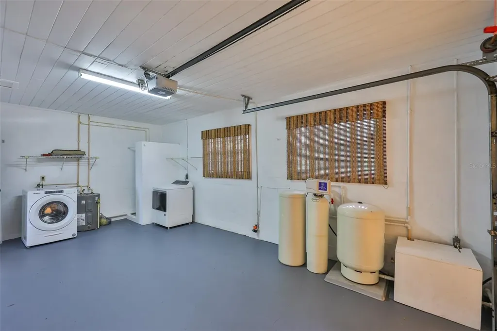 14028 Blackjack Road Dover FL 33527