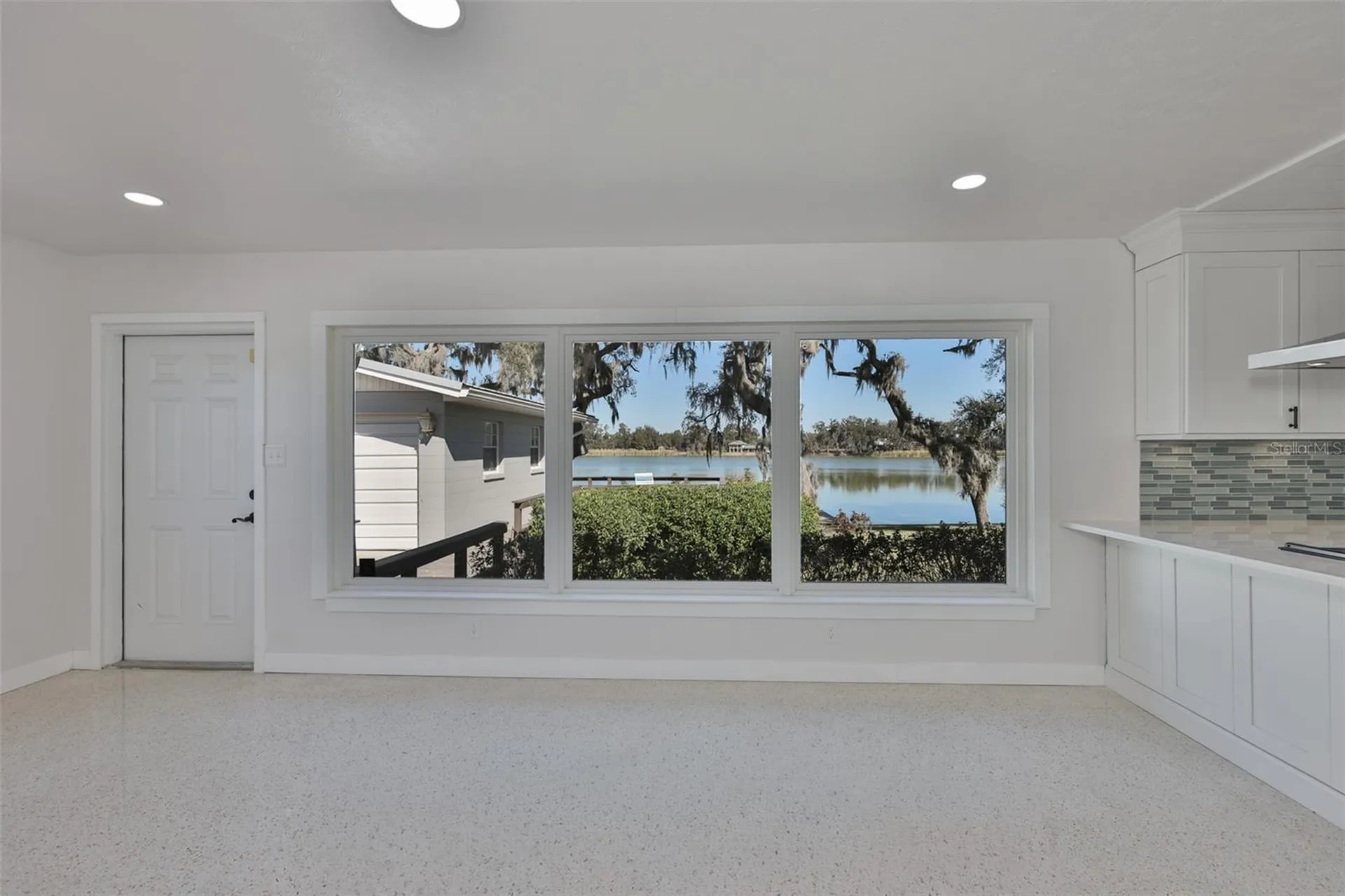 14028 Blackjack Road Dover FL 33527