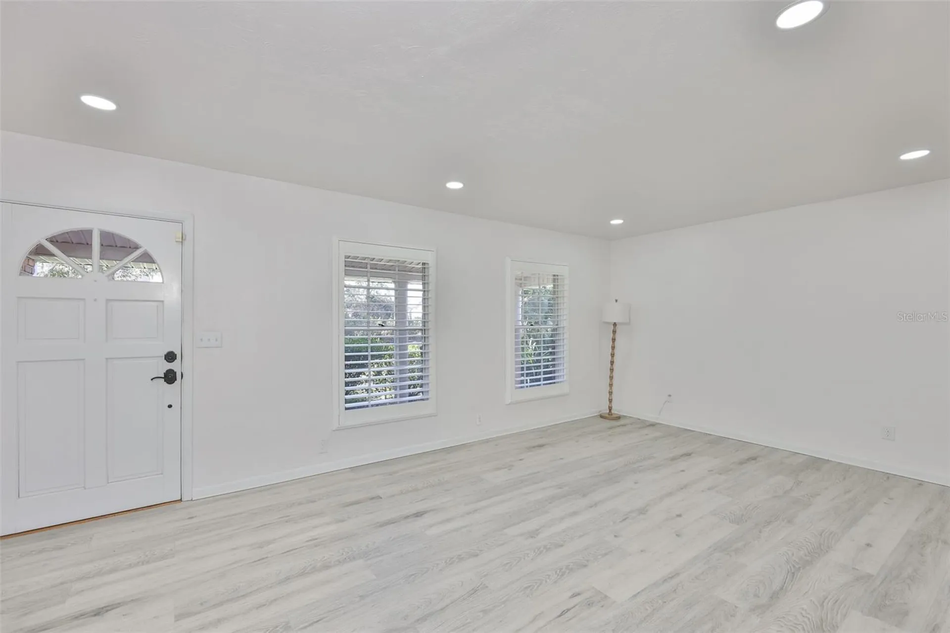 14028 Blackjack Road Dover FL 33527