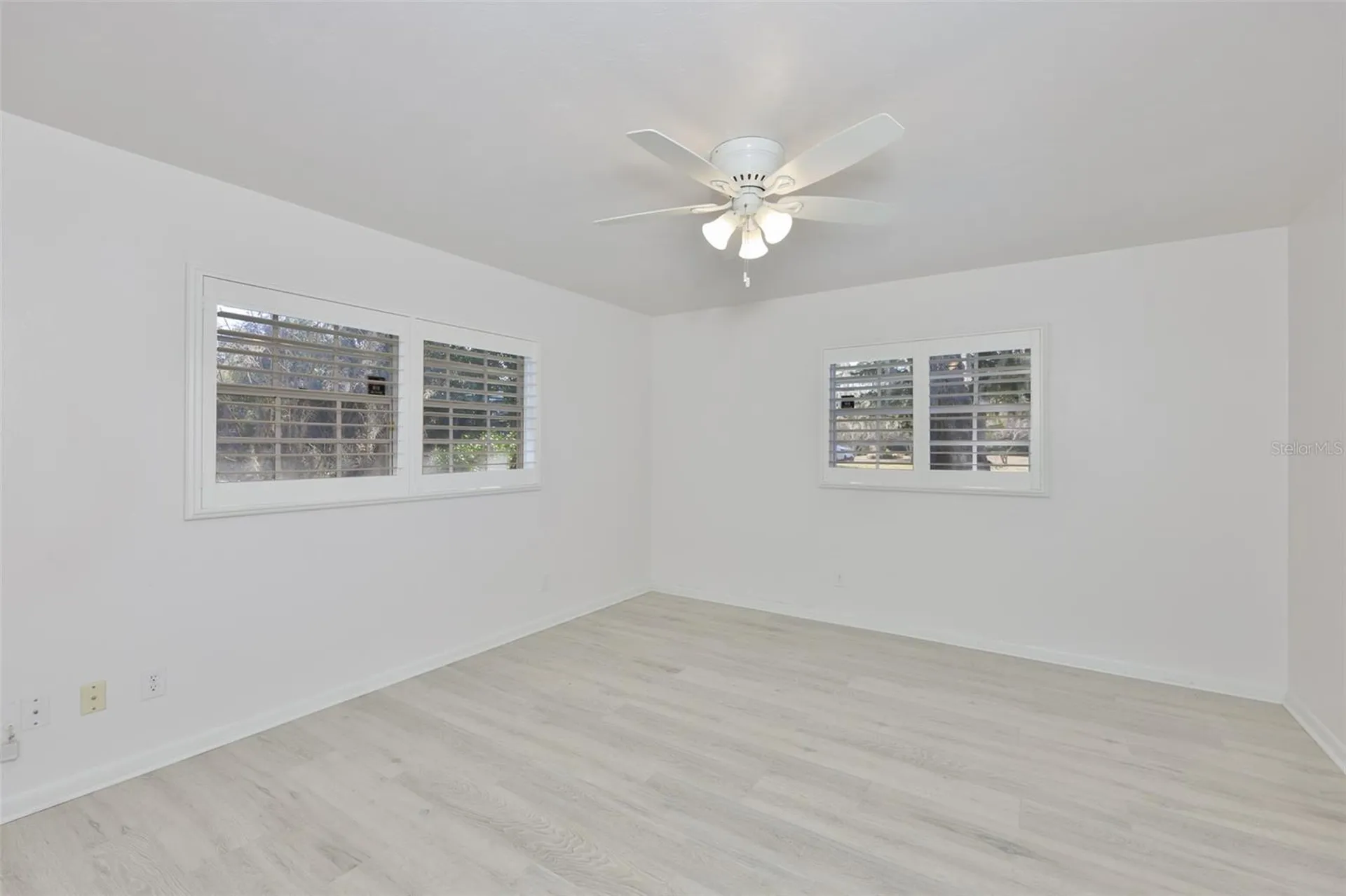 14028 Blackjack Road Dover FL 33527