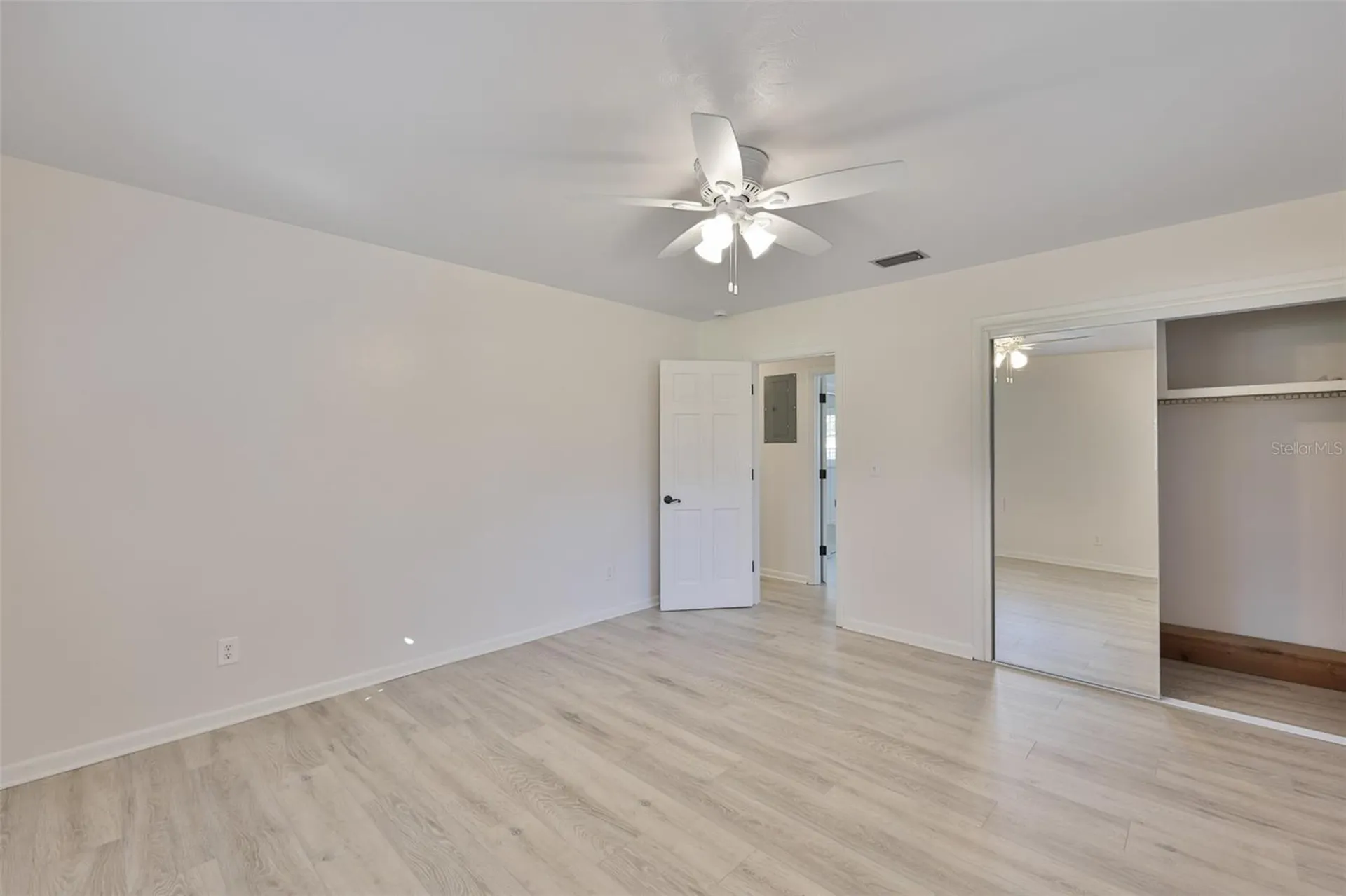 14028 Blackjack Road Dover FL 33527