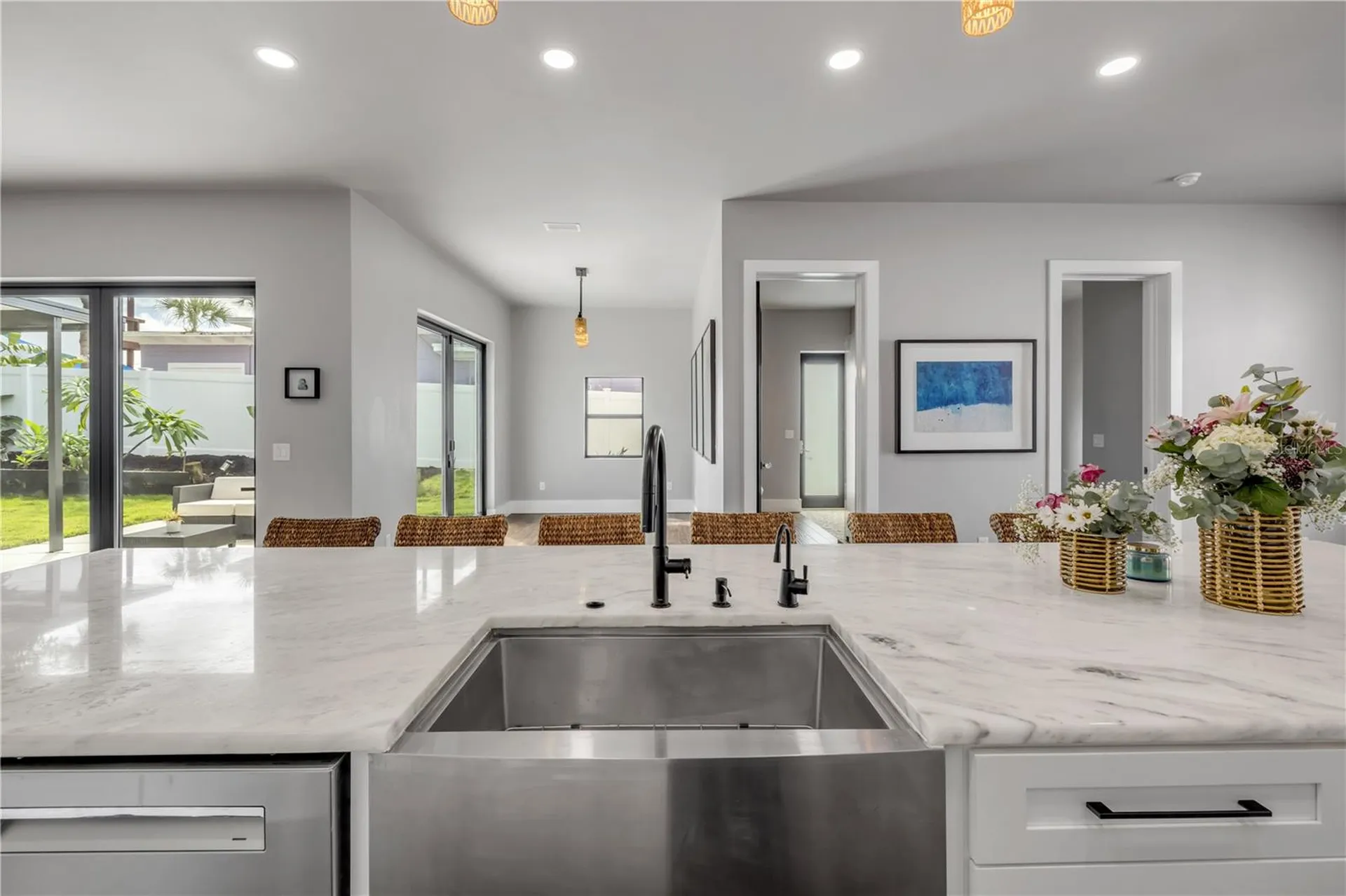 1707 N Peninsula Avenue New Smyrna Beach FL 32169
