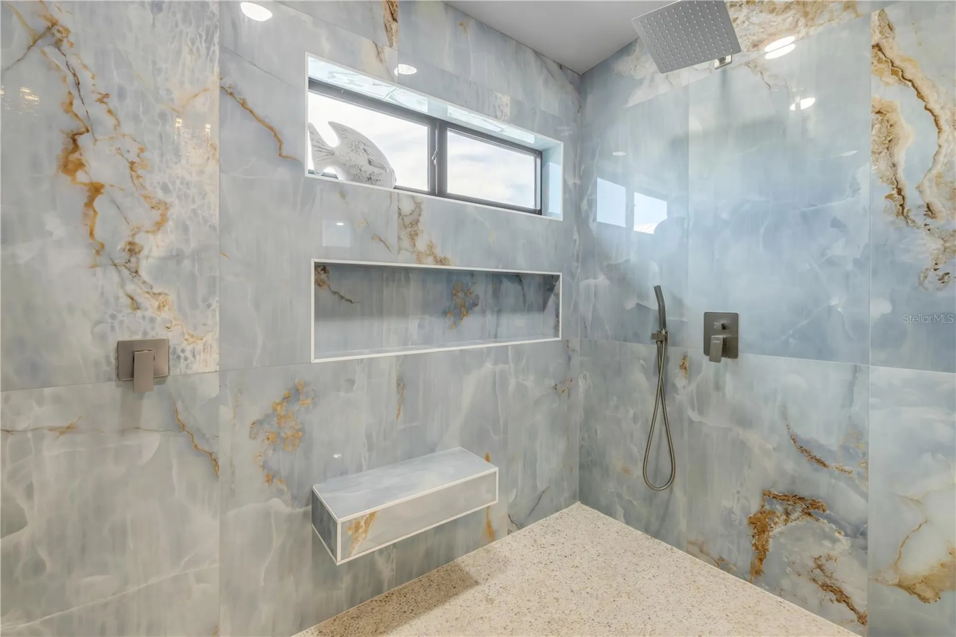 1707 N Peninsula Avenue New Smyrna Beach FL 32169