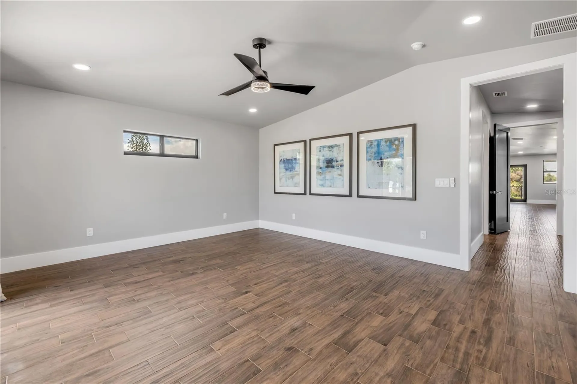 1707 N Peninsula Avenue New Smyrna Beach FL 32169