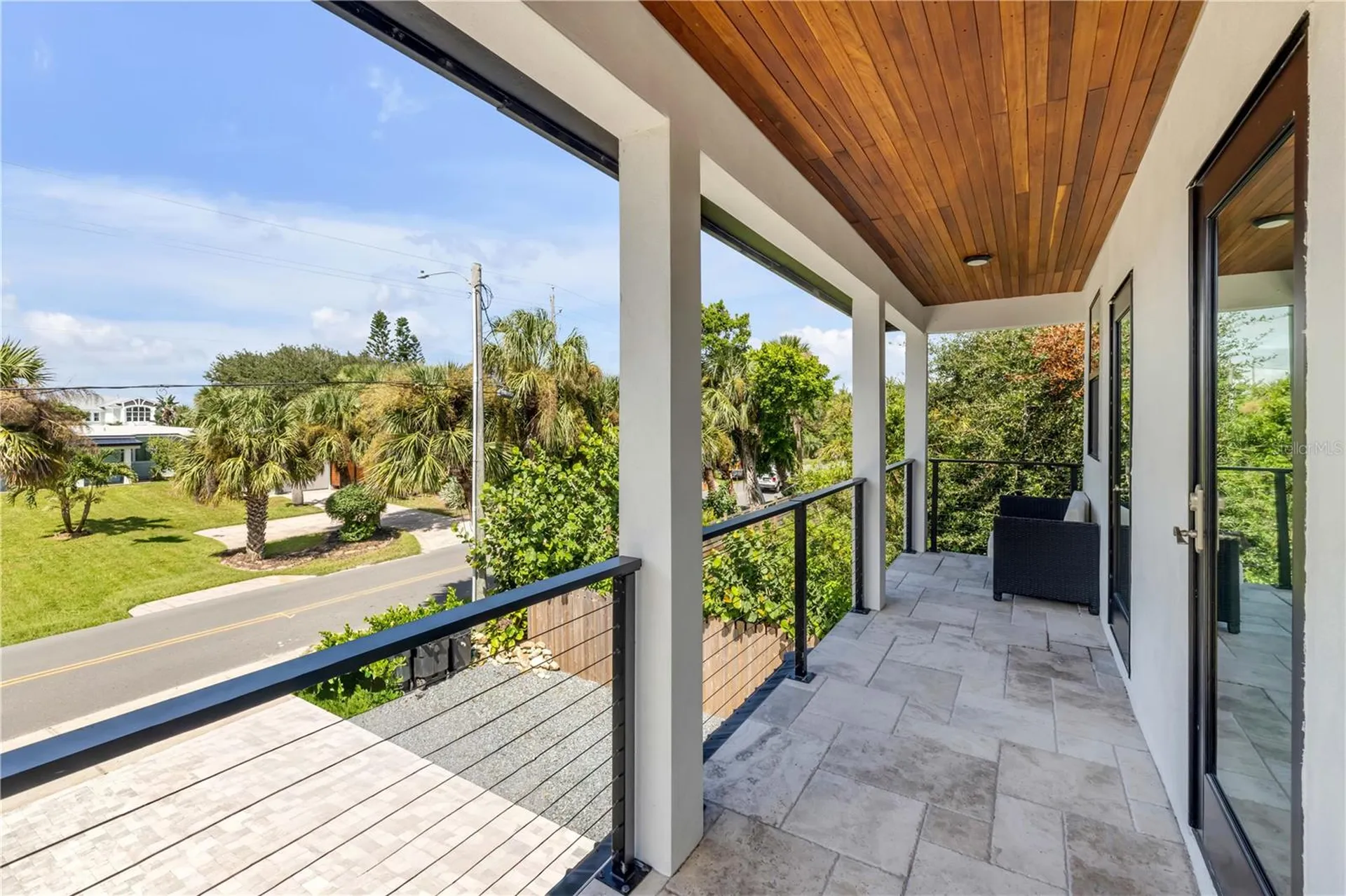 1707 N Peninsula Avenue New Smyrna Beach FL 32169