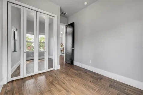 1707 N Peninsula Avenue New Smyrna Beach FL 32169