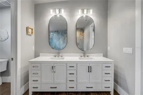 1707 N Peninsula Avenue New Smyrna Beach FL 32169