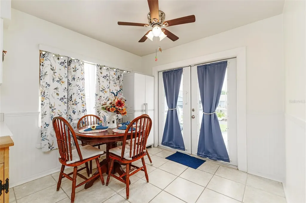 1836 Prairie Dunes Circle N Lakeland FL 33810