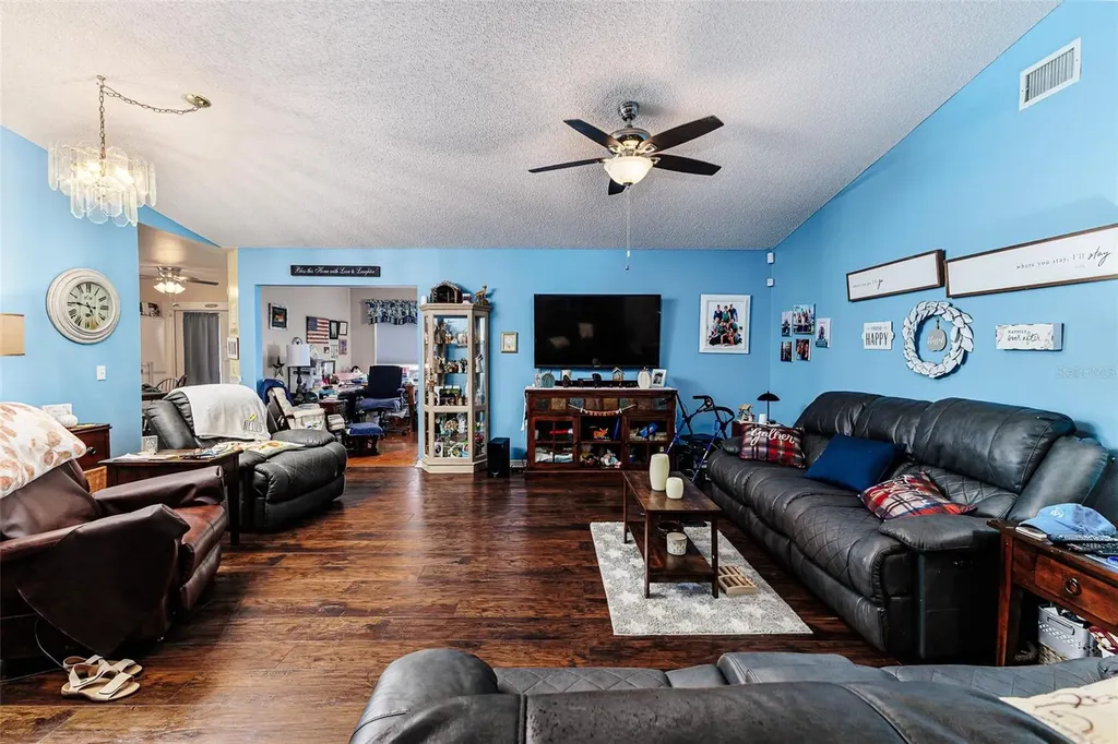 1836 Prairie Dunes Circle N Lakeland FL 33810