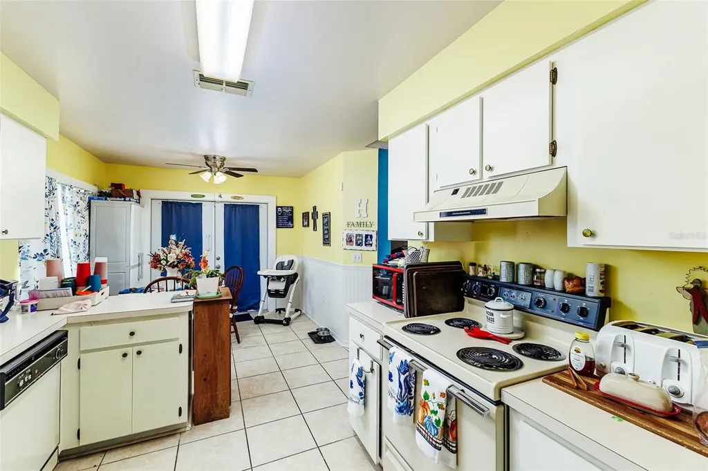 1836 Prairie Dunes Circle N Lakeland FL 33810