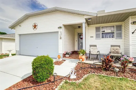 1836 Prairie Dunes Circle N Lakeland FL 33810