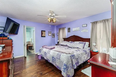 1836 Prairie Dunes Circle N Lakeland FL 33810