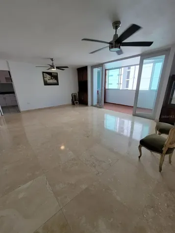 76 Cond Kings Court San Juan PR 00911