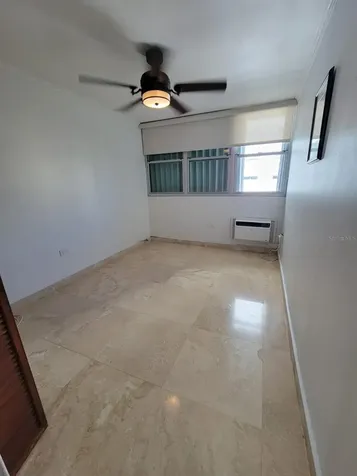 76 Cond Kings Court San Juan PR 00911